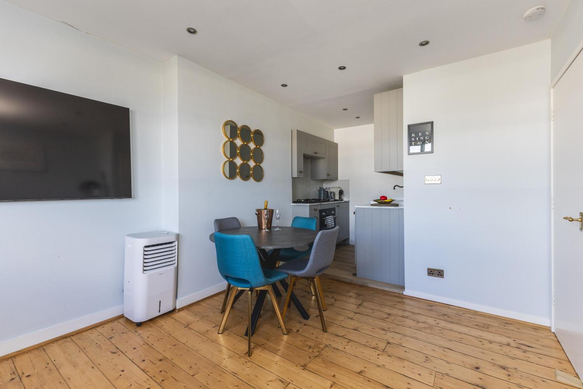 Luxurious 1-Bedroom Apartment In Kensington Londres Extérieur photo